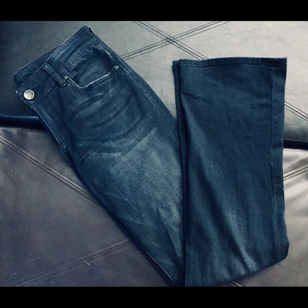 Kut from the cloth Natalie boot cut jeans.